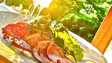 食事・飲み物 / 14