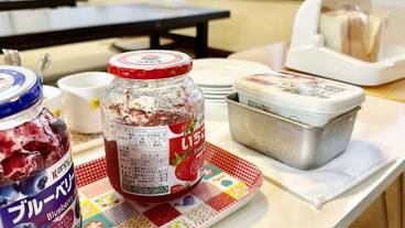 食事・飲み物 / 4