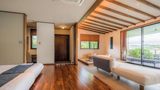 瀬底山水　プール付きヴィラ