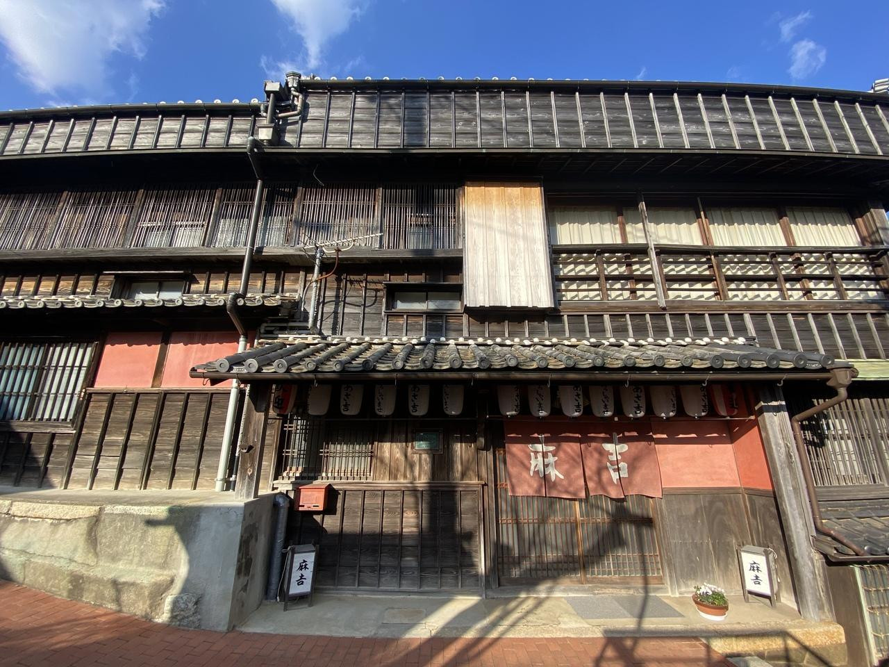 内宮までタクシーで約10分、外宮まで約10分4280200