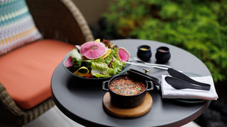スタンダード ルーム シングルベッド 2 台 (Private Garden)