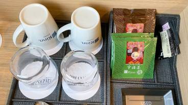 食事・飲み物 / 1