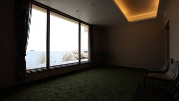 ロビー応接スペース / 3