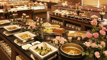 食事・飲み物 / 3