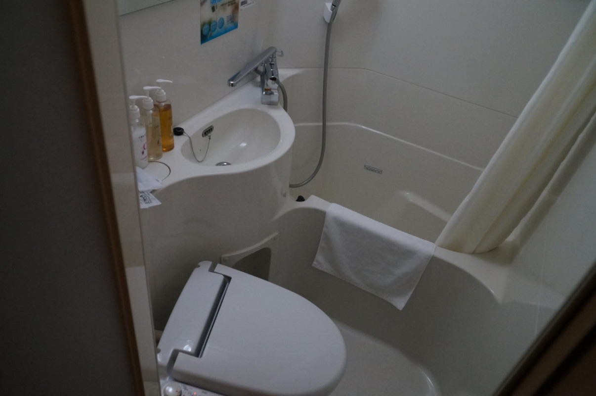 ユニバスは狭い