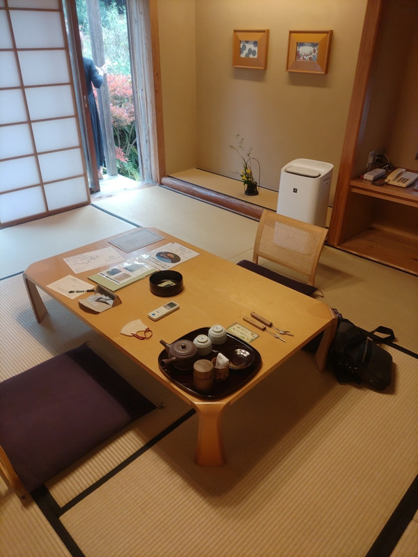 客室の日本間です。こちらに布団を敷けば４人位は泊まれそうです