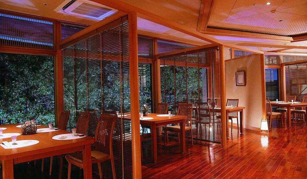 食事処一例① / 4