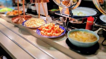 朝食ビュッフェ / 3