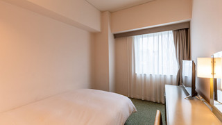 ダブルベッドルーム　禁煙