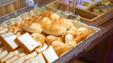 食事・飲み物 / 12