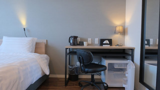 スタンダードダブルまたはツインルーム（禁煙）