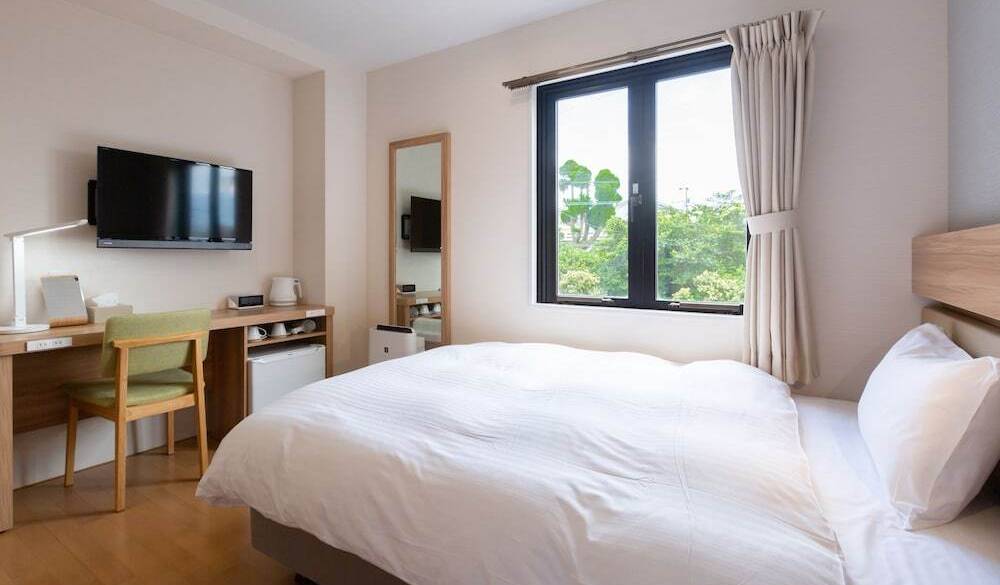 フローリングダブルルーム / 3