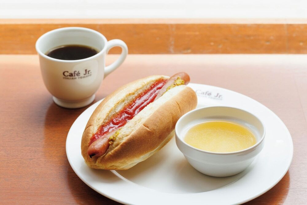 朝食