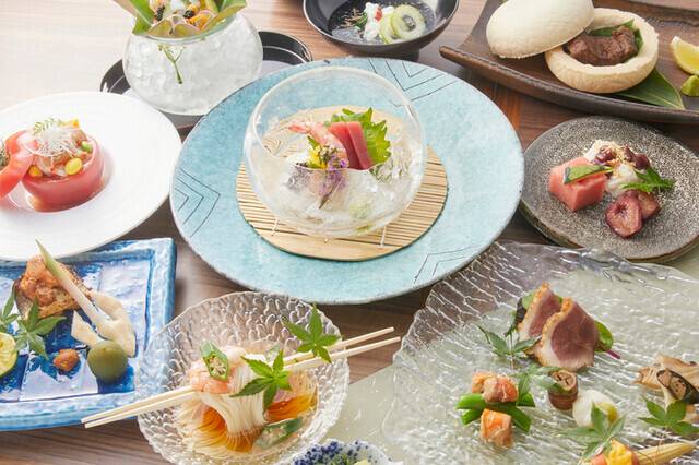 夕食はホテルか周辺で
気になるお店をチェック / 2