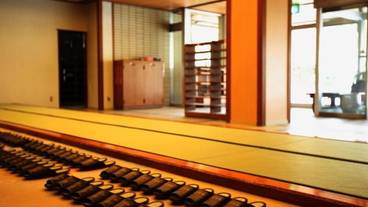 内部エントランス / 2