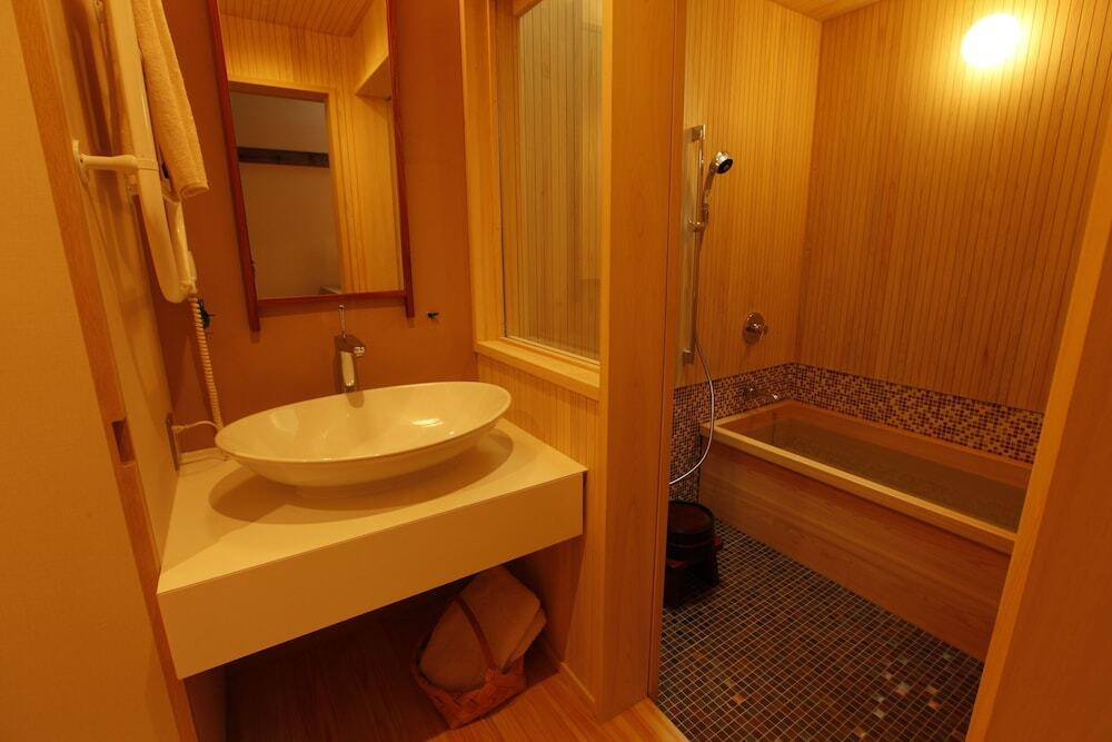 一棟貸し 鈴屋のバスルーム