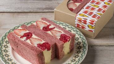 フルーツサンドも / 4