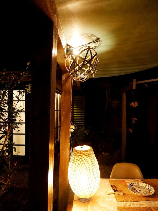 客室内のダイニングエリア