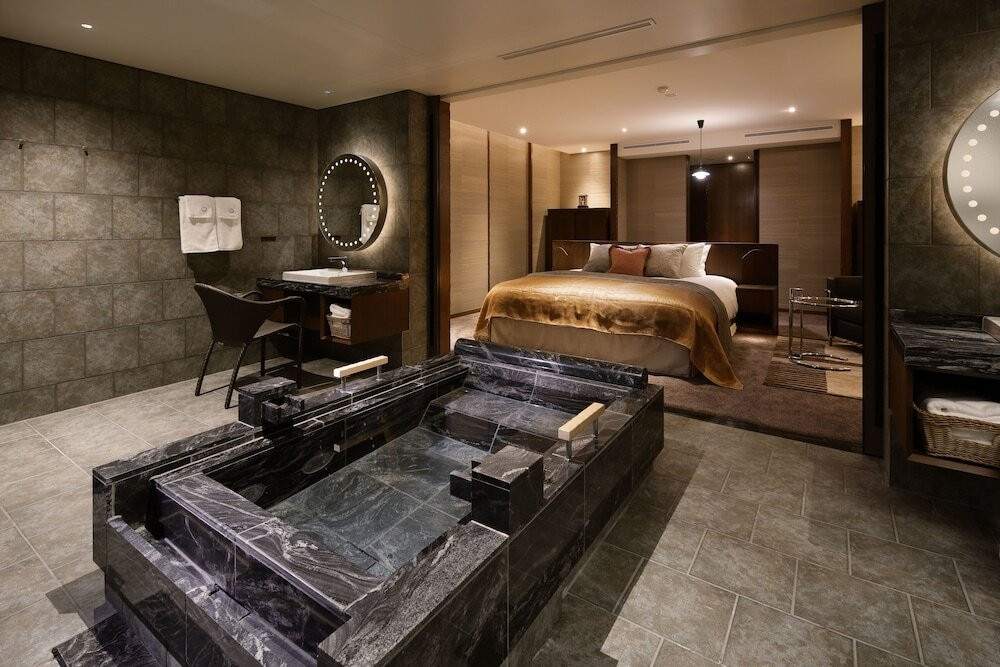 THE HIRAMATSU HOTELS＆RESORTS 熱海（ザ ヒラマツ ホテルズ アンド リゾーツ アタミ） / 1