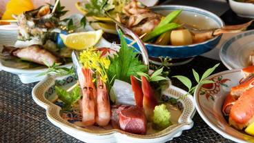 食事・飲み物 / 11