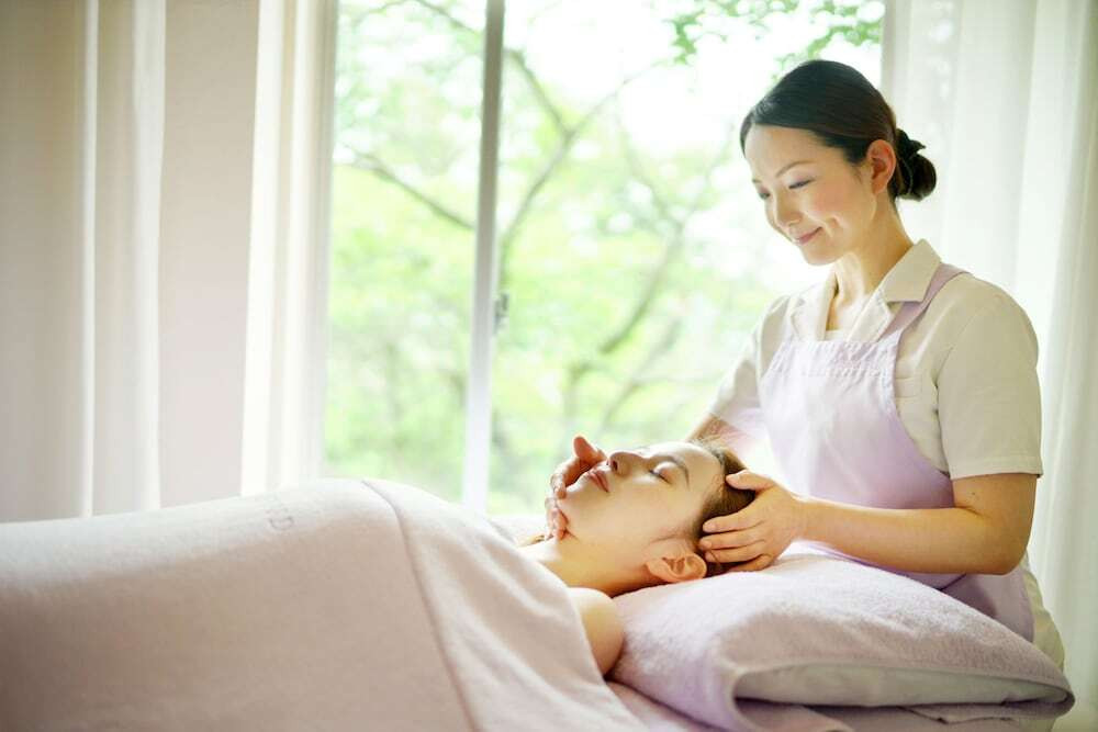 高原で美を磨く！コスメブランド・メナードが運営する高原の温泉ホテル3964843