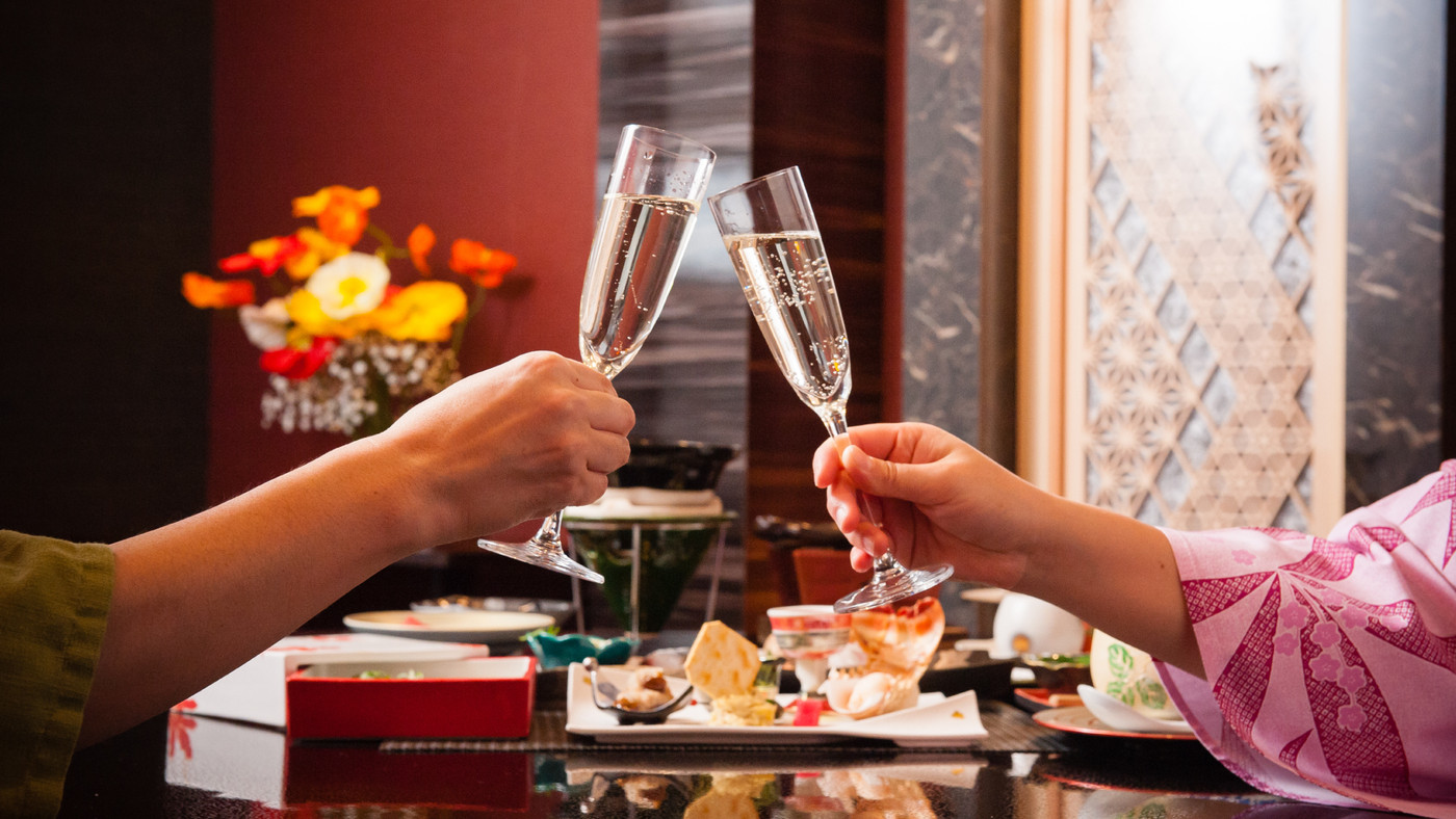 魅力的な宿に泊まって、一生の思い出に残る初旅行にしよう♡4037623