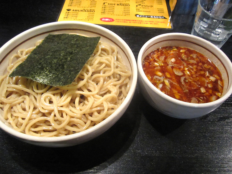 「BASSO ドリルマン」料理 595834 HOT BASSO（中盛り４００ｇ）　９００円