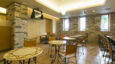 朝食スペース / 10