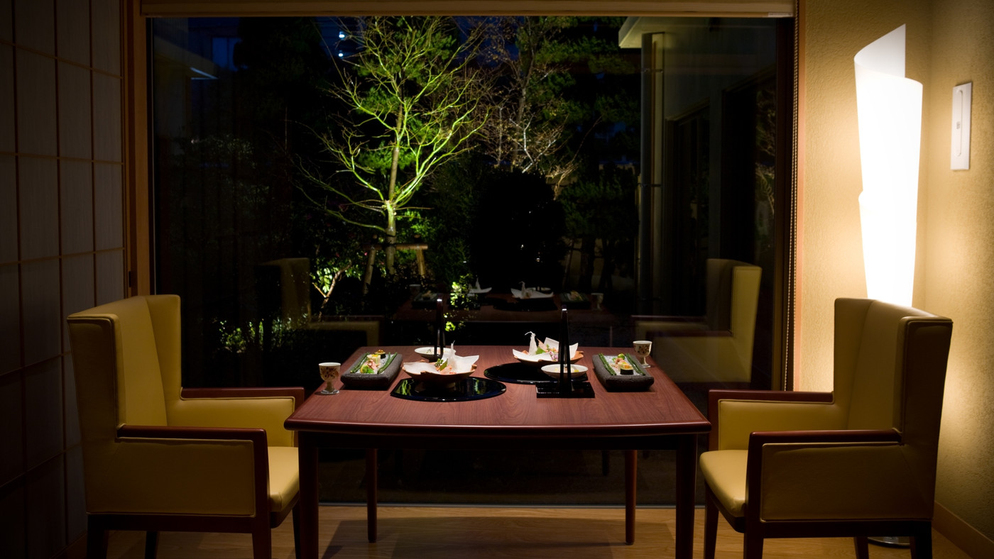 別邸朧月夜3559686