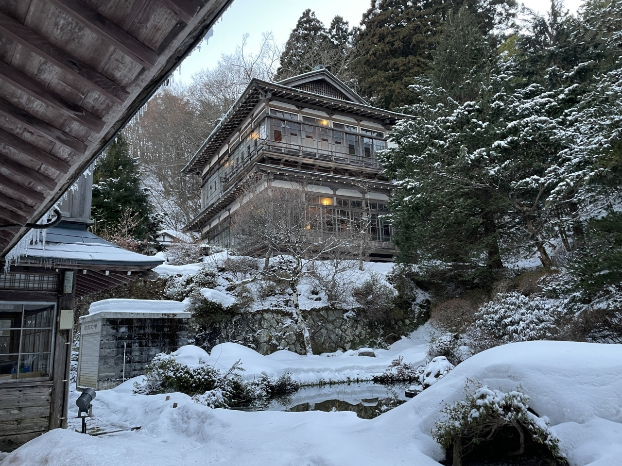 4. 青根温泉 湯元不忘閣（宮城県）4023680