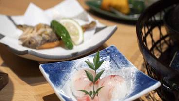 食事・飲み物 / 2