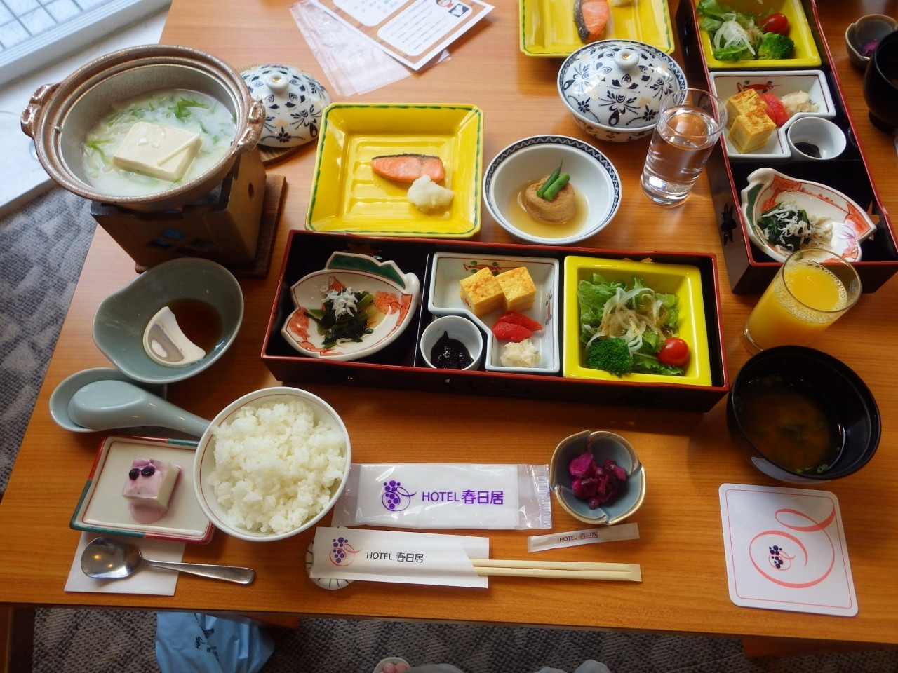 季節の彩りを器と創作料理で表現。朝食もボリューム満点！4256678