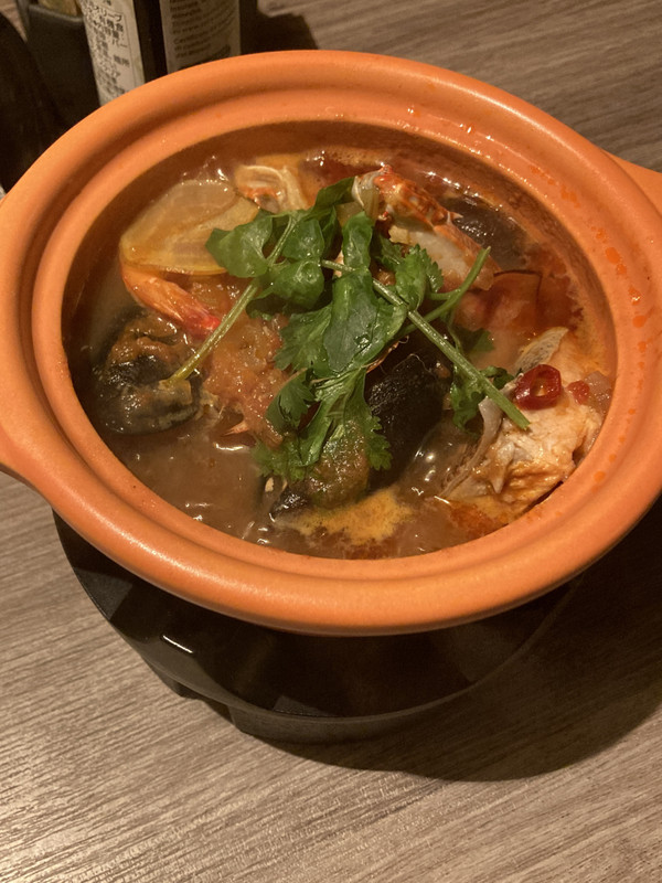 メインのお食事