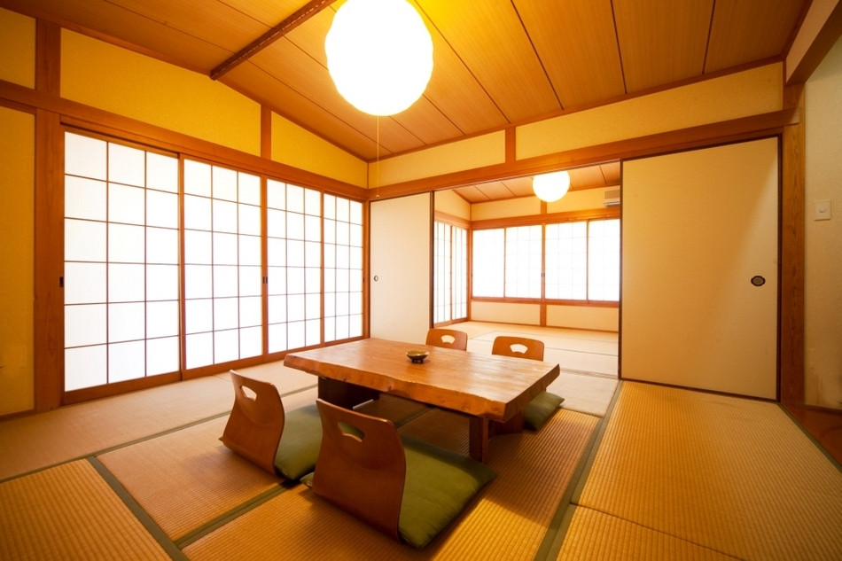 囲炉裏やカフェバーでゆったり。料理自慢の大人宿3379829