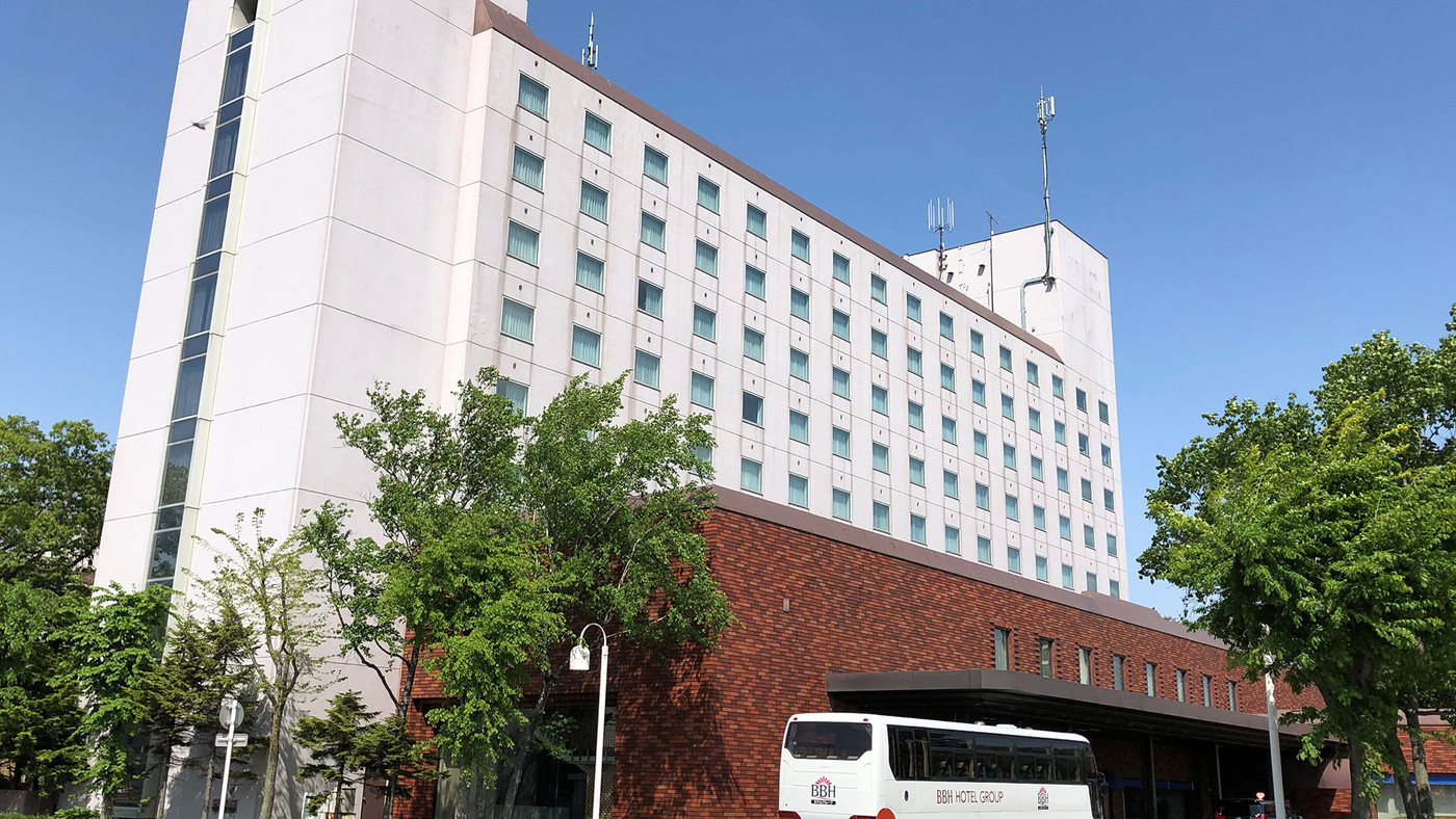 備長炭風呂に浸かって、疲れた身体をゆっくりほぐして3414570