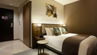 アクセシブルクイーン (喫煙可)