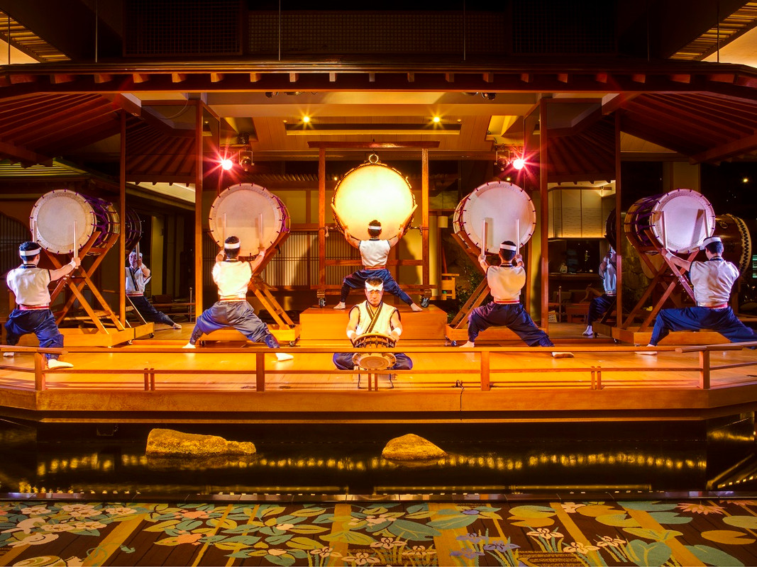 霊峰太鼓ショー