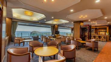 ロビーラウンジ / 6