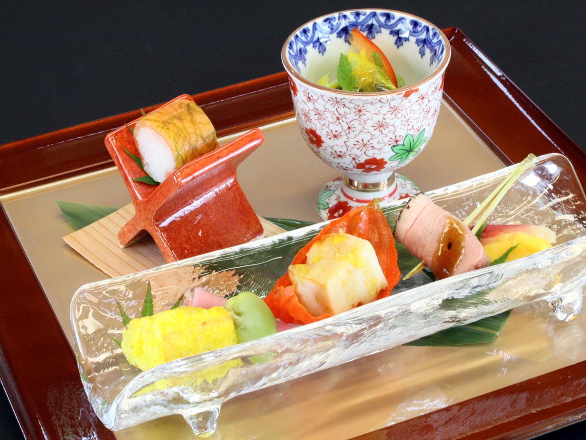 床にも、湯舟にも畳が！「大浴場・畳風呂」4236839