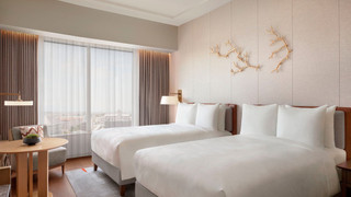 デラックス ルーム ダブルベッド 2 台 シティビュー