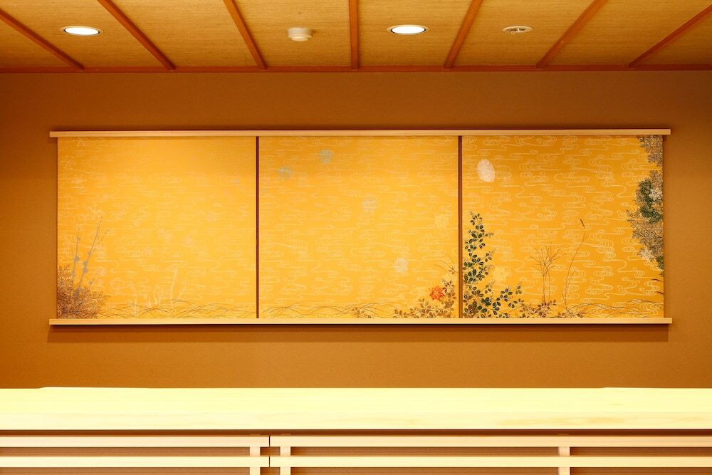 チェックイン / チェックアウト キオスク