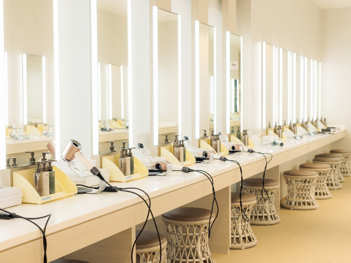 ドライヤーは2025年秋にリニューアル。「リファ」や「ダイソン」などの人気商品がお試しできます