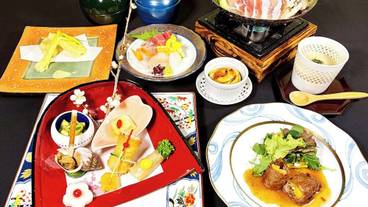 食事・飲み物 / 15