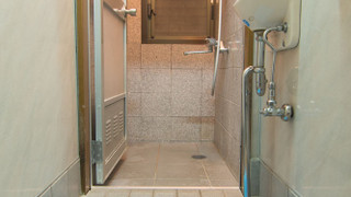 スタンダード ルーム 共用バスルーム (For 2 People)