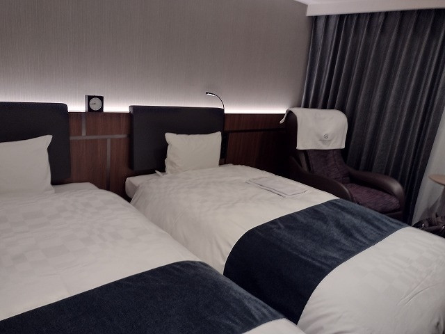 ツインルーム　マッサージチェア付き