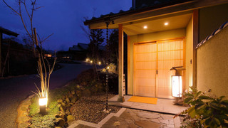 数奇屋風客室｢雲水｣~メゾネットダブル~[檜風呂] (チェックイン18時まで)