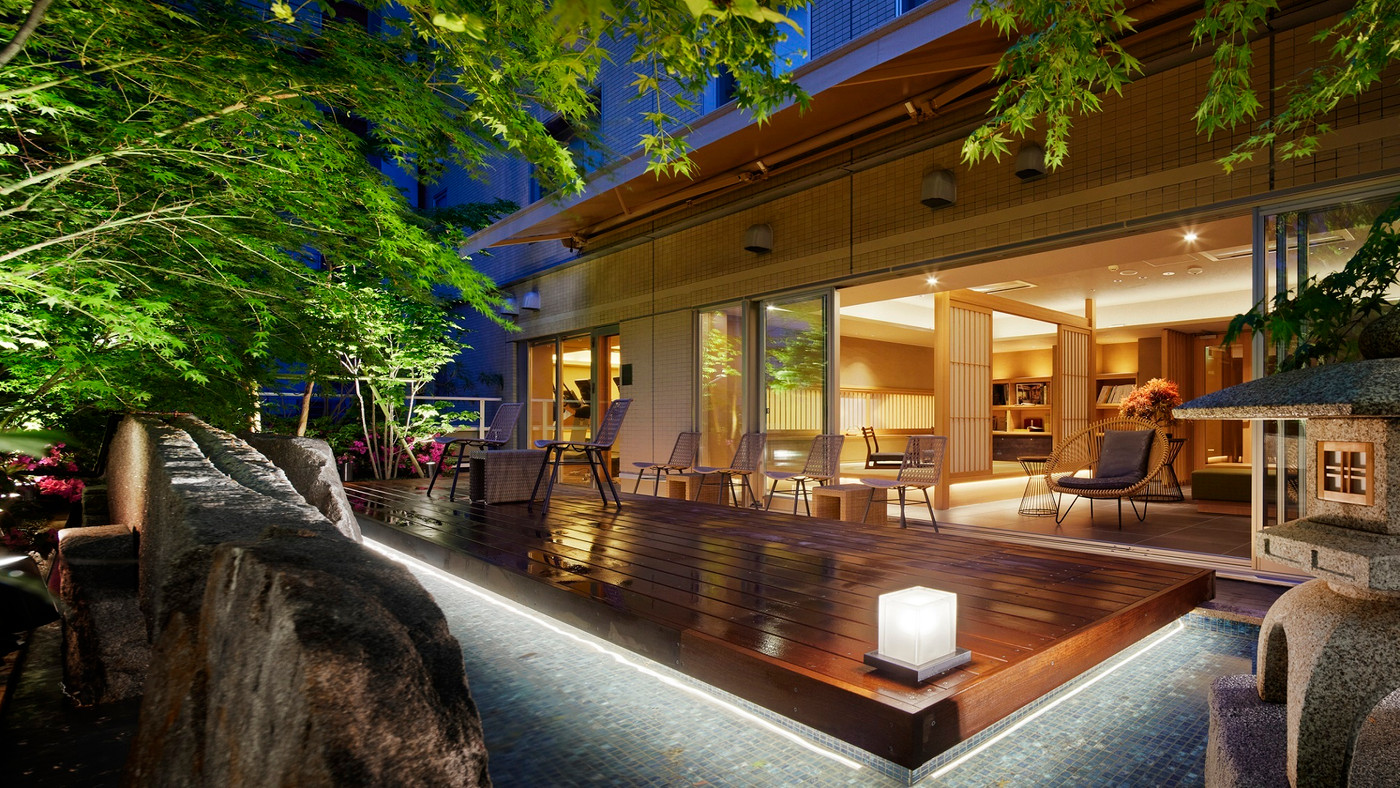 “4つの庭”に心落ち着く。都会の真ん中で和の情緒に浸って4755905