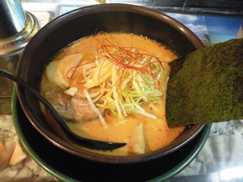 「世界の龍ちゃんよしき坊」料理 590866 坦々麺 800円
