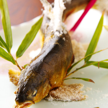 予約必須！四万十名物をたっぷり味わえる懐石料理3395644