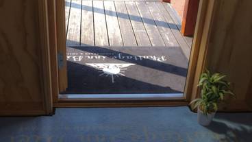 施設の入り口 / 10